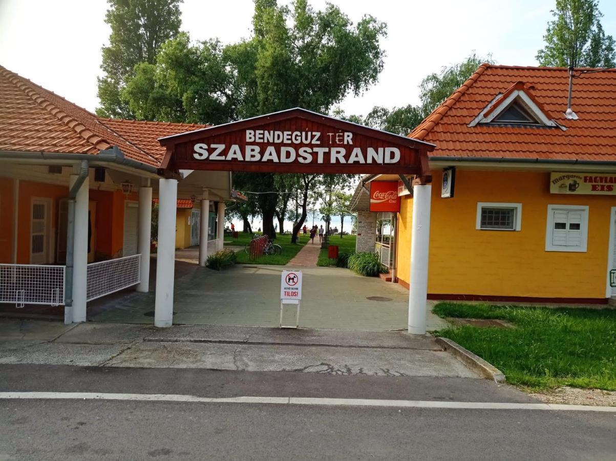 Sommer Ferienhaus Balatonszarszo Exteriér fotografie